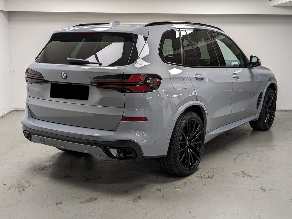 BMW X5 40d xDrive Msport | německé předváděcí auto | sportovně luxusní naftové SUV | super výbava | skvělá cena | předání ihned | objednání online | auto eshop AUTOiBUY.com